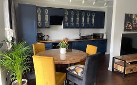 Luxury Maślice Apartment
